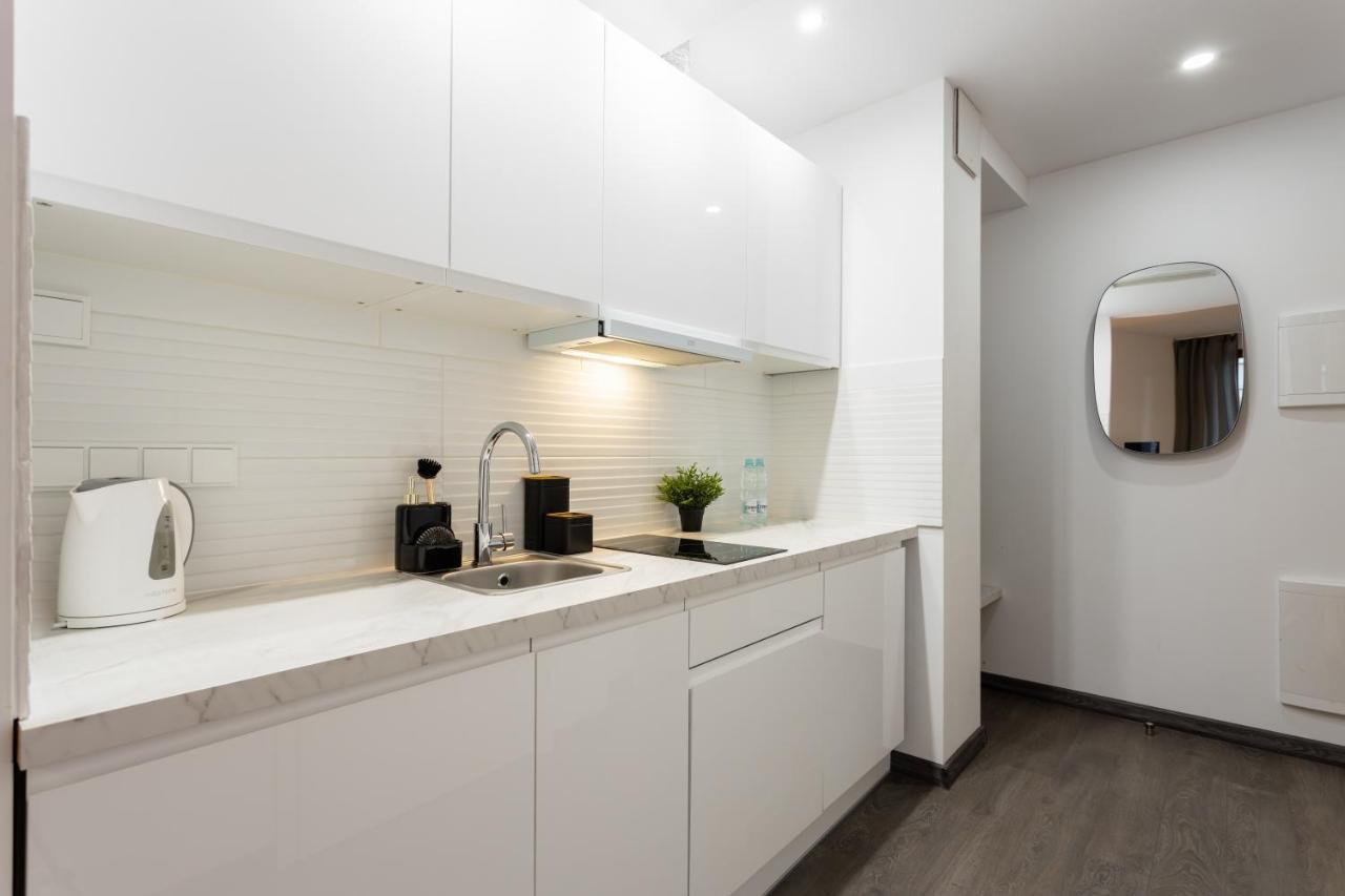 Golden Apartments Warsaw - Bright And Modern Apartments -Premium Building In Top Location- Solidarnosci Екстер'єр фото